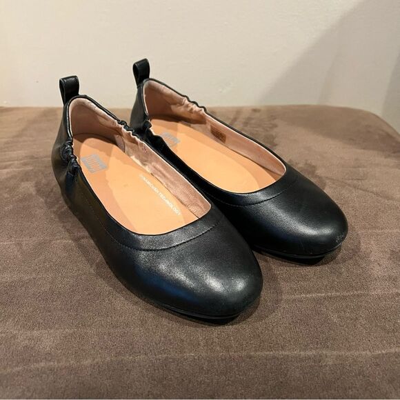 Fitflop Shoes - FITFLOP Women's Black Leather Allegro Round-Toe Ballerina Flats Size 6.5